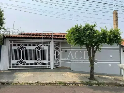 Casa com 3 Quartos à venda, 230m² no Palmital, Marília