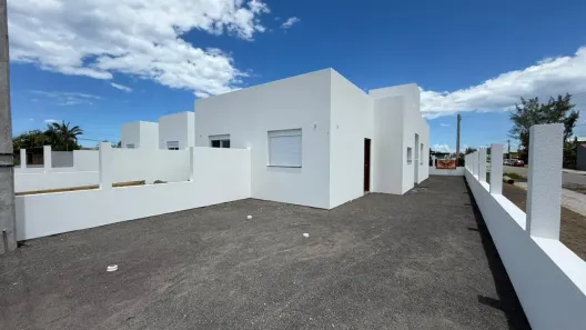 Casa com 2 Quartos à venda, 69m² no Zona Norte, Capão da Canoa