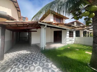 Casa de Condomínio com 4 Quartos para alugar, 100m² no Buraquinho, Lauro de Freitas