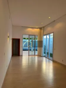 Casa de Condomínio com 4 Quartos para alugar, 295m² no Residencial Goiânia Golfe Clube, Goiânia