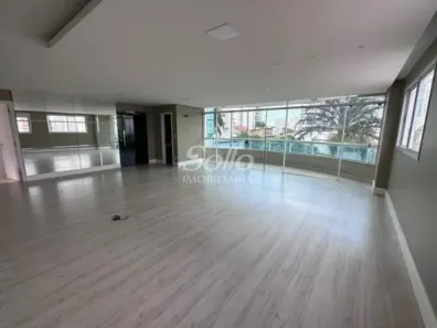 Apartamento com 3 Quartos à venda, 170m² no Osvaldo Rezende, Uberlândia