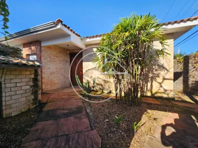 Casa com 3 Quartos à venda, 186m² no Centro, Marília