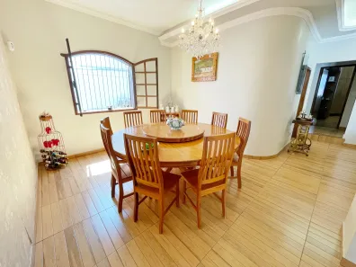 Casa com 3 Quartos à venda, 300m² no Ingá Alto, Betim