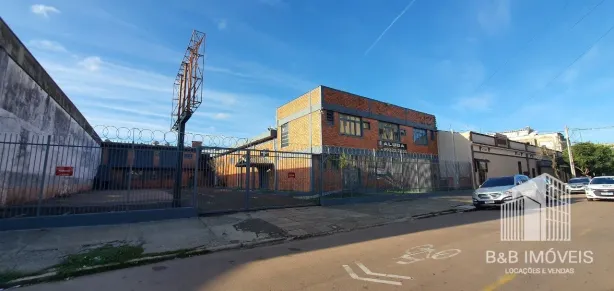 Galpão/Depósito/Armazém para alugar, 680m² no São Geraldo, Porto Alegre