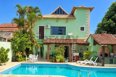 Casa com 5 Quartos à venda, 313m² no Balneário das Conchas, São Pedro da Aldeia