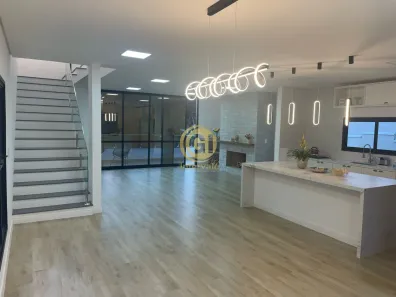 Sobrado com 5 Quartos à venda, 308m² no Vila Matilde, Campos do Jordão