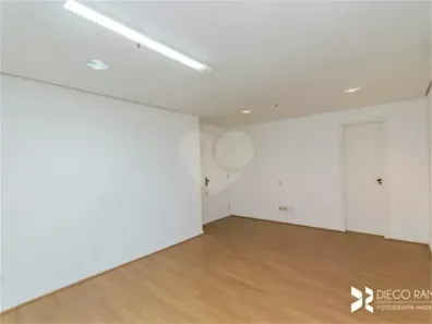 Sala Comercial à venda, 25m² no Rio Branco, Porto Alegre