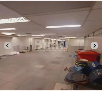 Ponto Comercial à venda, 330m² no Copacabana, Rio de Janeiro