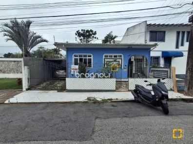 Casa com 3 Quartos à venda, 200m² no Estreito, Florianópolis