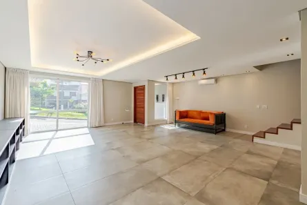 Casa de Condomínio com 2 Quartos à venda, 333m² no Vila Nova, Porto Alegre