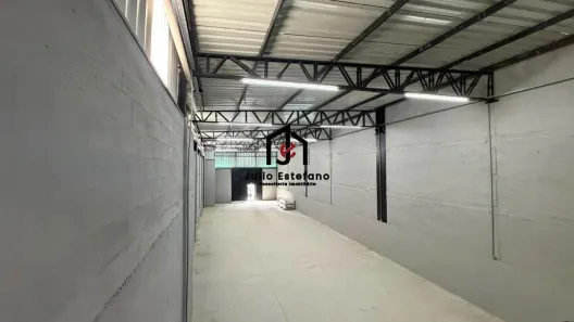 Galpão/Depósito/Armazém para alugar, 417m² no Loteamento Jardim Bica da Glória, Tremembé