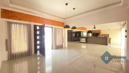 Casa com 4 Quartos para alugar, 225m² no Centro, Palhoça