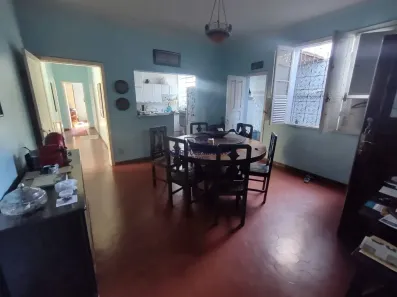 Casa com 3 Quartos à venda, 263m² no Caiçaras, Belo Horizonte