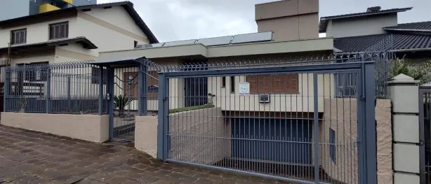 Casa com 4 Quartos à venda, 364m² no Petrópolis, Caxias do Sul
