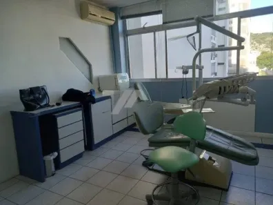 Sala Comercial para alugar, 69m² no Centro, Florianópolis