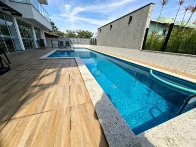 Apartamento com 3 Quartos para alugar, 81m² no Campeche, Florianópolis