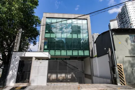 Prédio Comercial para alugar, 900m² no Vila Firmiano Pinto, São Paulo