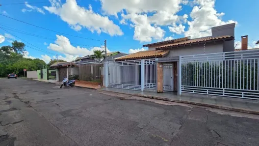 Casa com 2 Quartos à venda, 165m² no Jardim TV Morena, Campo Grande