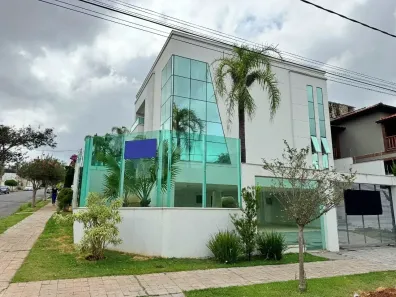 Casa com 4 Quartos para alugar, 470m² no Belvedere, Belo Horizonte