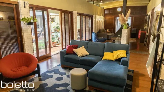 Casa com 3 Quartos à venda, 298m² no Ipanema, Porto Alegre