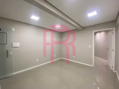 Sala Comercial para alugar, 21m² no Nações, Balneário Camboriú