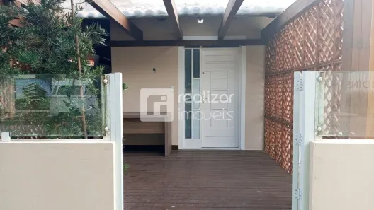 Casa com 1 Quarto para alugar, 38m² no Jurerê, Florianópolis