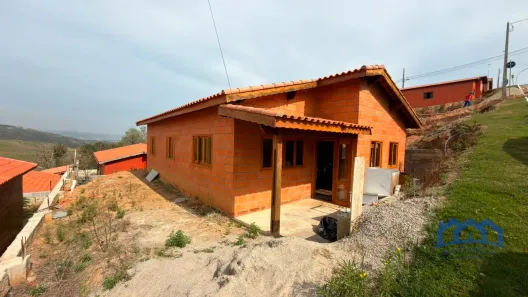 Fazenda/Sítio com 3 Quartos à venda, 220m² no , Mairinque