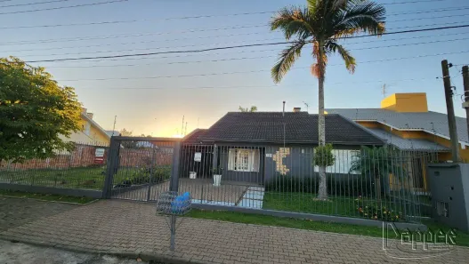 Casa com 3 Quartos à venda, 180m² no Scharlau, São Leopoldo