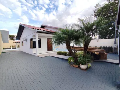 Casa com 2 Quartos à venda, 172m² no Pioneiros Catarinenses, Cascavel