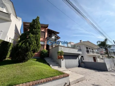 Casa com 3 Quartos à venda, 202m² no Pedra Branca, Palhoça