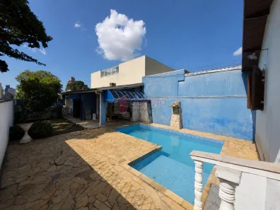 Casa com 4 Quartos para alugar, 253m² no Anhangabaú, Jundiaí