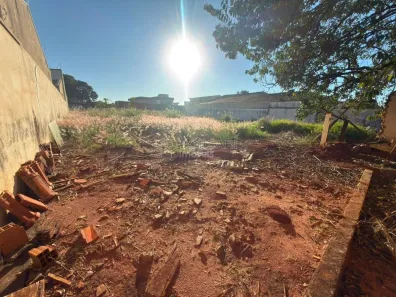 Lote/Terreno à venda, 739m² no Centro, Araraquara
