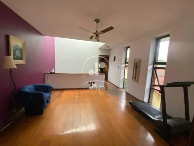 Sobrado com 3 Quartos à venda, 367m² no Vila Pires, Santo André