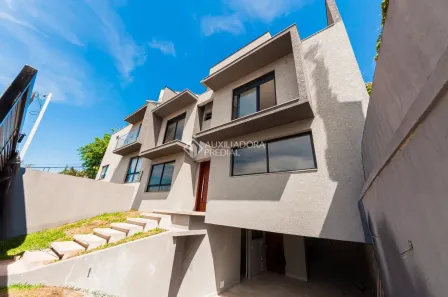 Sobrado com 3 Quartos à venda, 190m² no Mossunguê, Curitiba