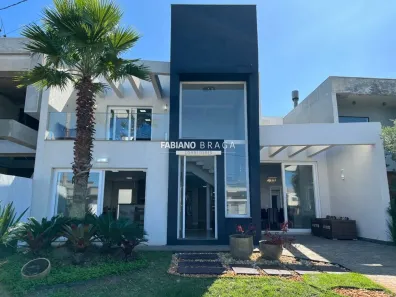 Sobrado com 5 Quartos à venda, 249m² no , Xangri-Lá