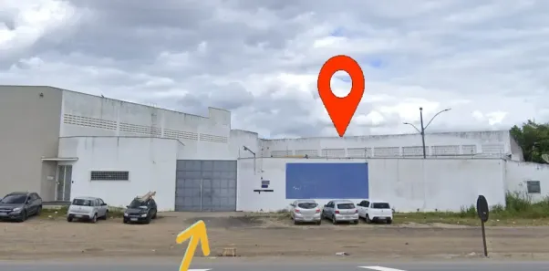 Galpão/Depósito/Armazém com 4 Quartos para alugar, 930m² no Jardim Cruzeiro, Feira de Santana