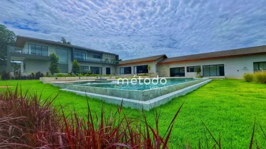 Fazenda/Sítio com 9 Quartos à venda, 1200m² no Estância Guararema, Guararema