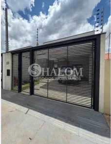Casa com 3 Quartos à venda, 99m² no Jardim Dourados, Maringá