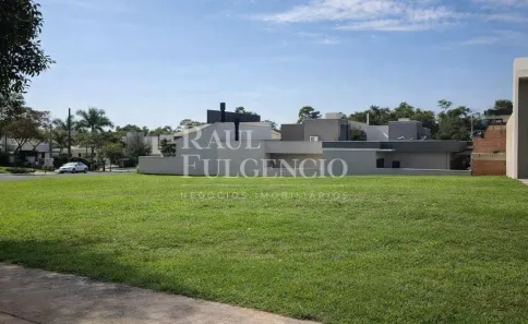 Lote/Terreno à venda, 250m² no Jardim Montecatini, Londrina