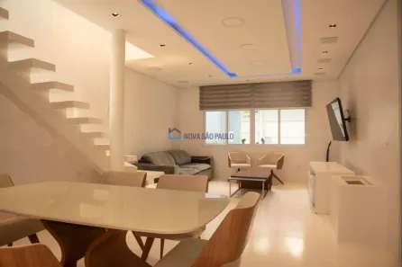 Sobrado com 3 Quartos para alugar, 240m² no Mirandópolis, São Paulo