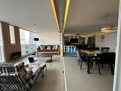 Apartamento com 3 Quartos para alugar, 237m² no Vila Nova Conceição, São Paulo