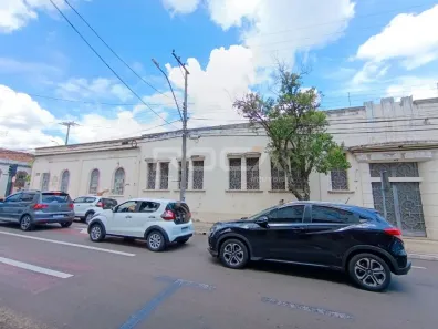 Ponto Comercial para alugar, 800m² no Centro, São Carlos