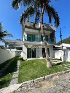 Casa de Condomínio com 3 Quartos à venda, 205m² no Recreio dos Bandeirantes, Rio de Janeiro