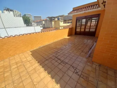Casa com 4 Quartos à venda, 242m² no Maracanã, Rio de Janeiro