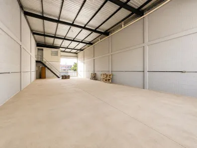 Galpão/Depósito/Armazém para alugar, 171m² no Samambaia Sul, Brasília