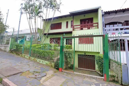 Sobrado com 3 Quartos à venda, 275m² no Coronel Aparício Borges, Porto Alegre