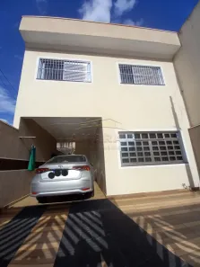 Sobrado com 3 Quartos à venda, 162m² no Jardim Nova Poá, Poá