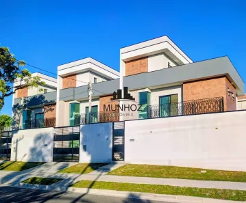 Sobrado com 3 Quartos à venda, 171m² no Boa Vista, Curitiba