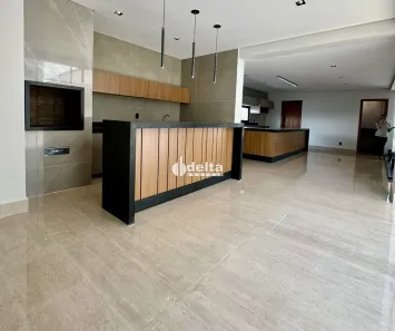 Cobertura com 3 Quartos para alugar, 200m² no Granada, Uberlândia