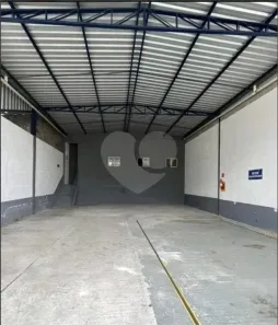 Galpão/Depósito/Armazém à venda, 298m² no Vila Nova Galvão, São Paulo